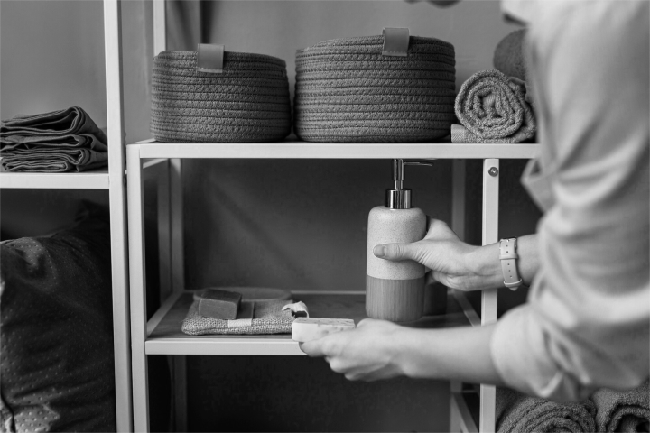 space-saving-bathroom-storage-hacks