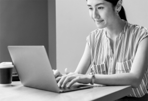 How to Do a Digital Declutter for a More Productive Life