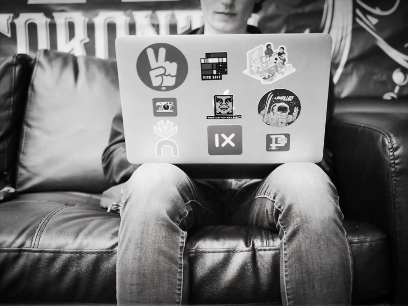 digital-persona-affects-mental-health