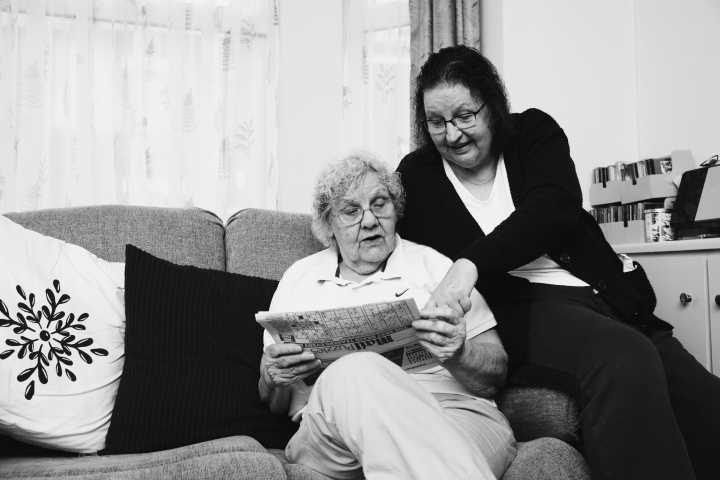 womens-caregiver-burnout