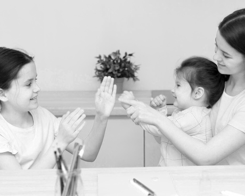 teaching-kindness-to-children