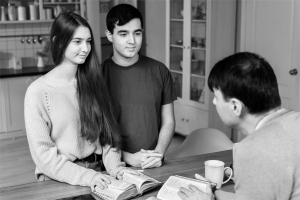 How Good Family Values Help You Have Good Romantic Relationships