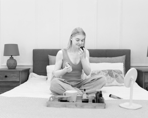 how-to-organize-your-bedroom