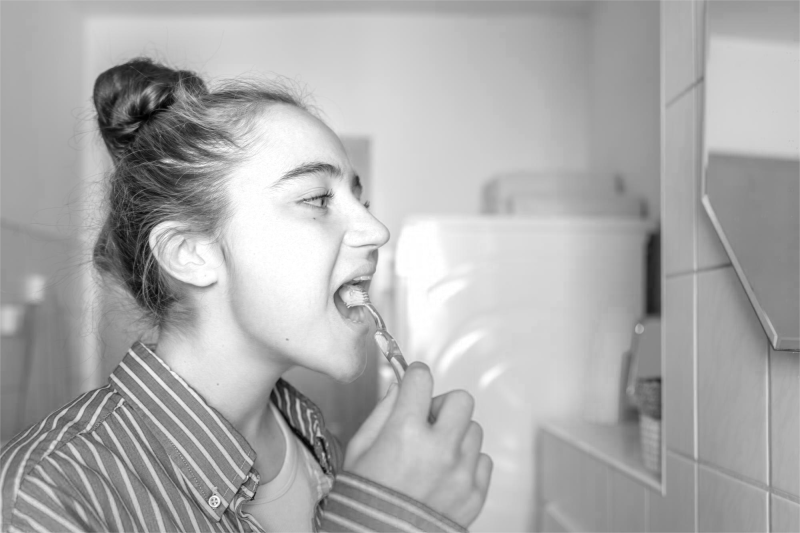 oral-hygiene-shapes-self-confidence